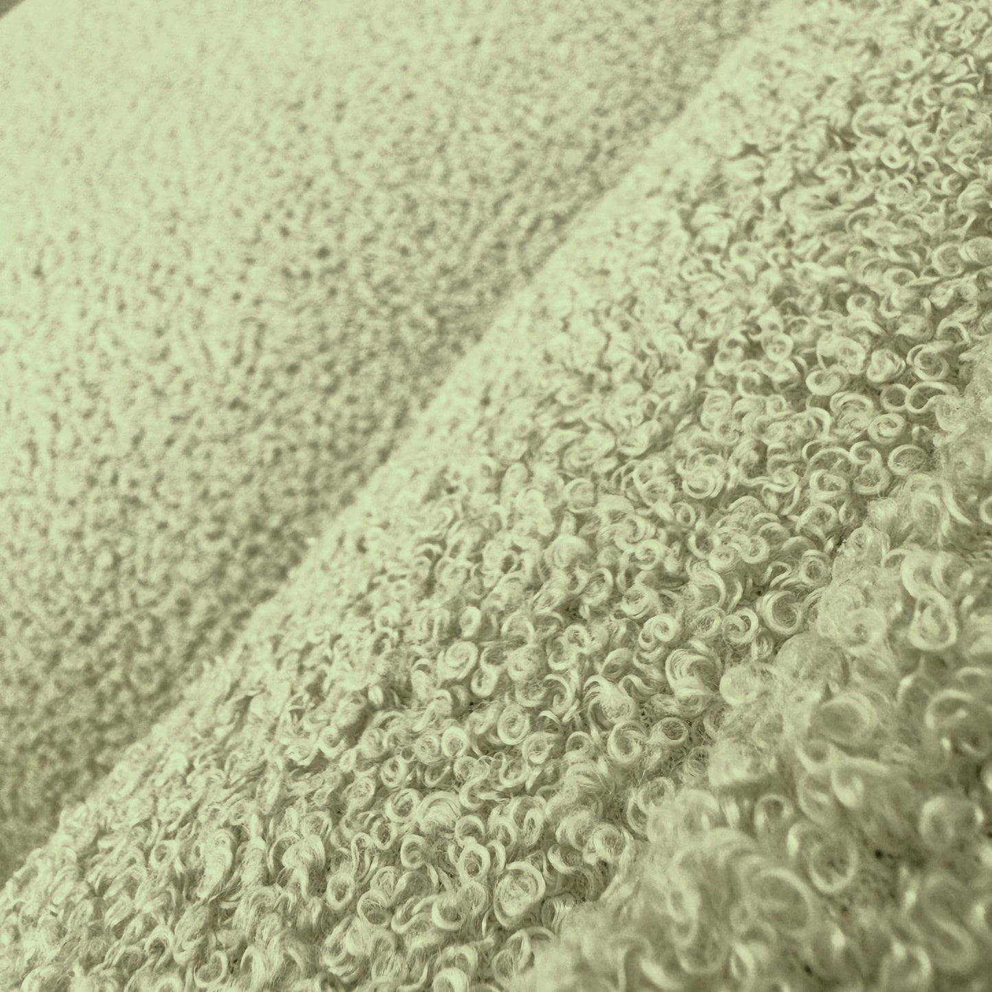 JEFFY Hundebett Bouclé-Sofa PREMIUM-LINE