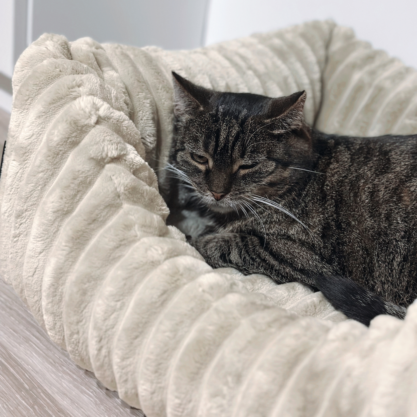 BELLA Plüsch-Katzenbett PREMIUM-LINE