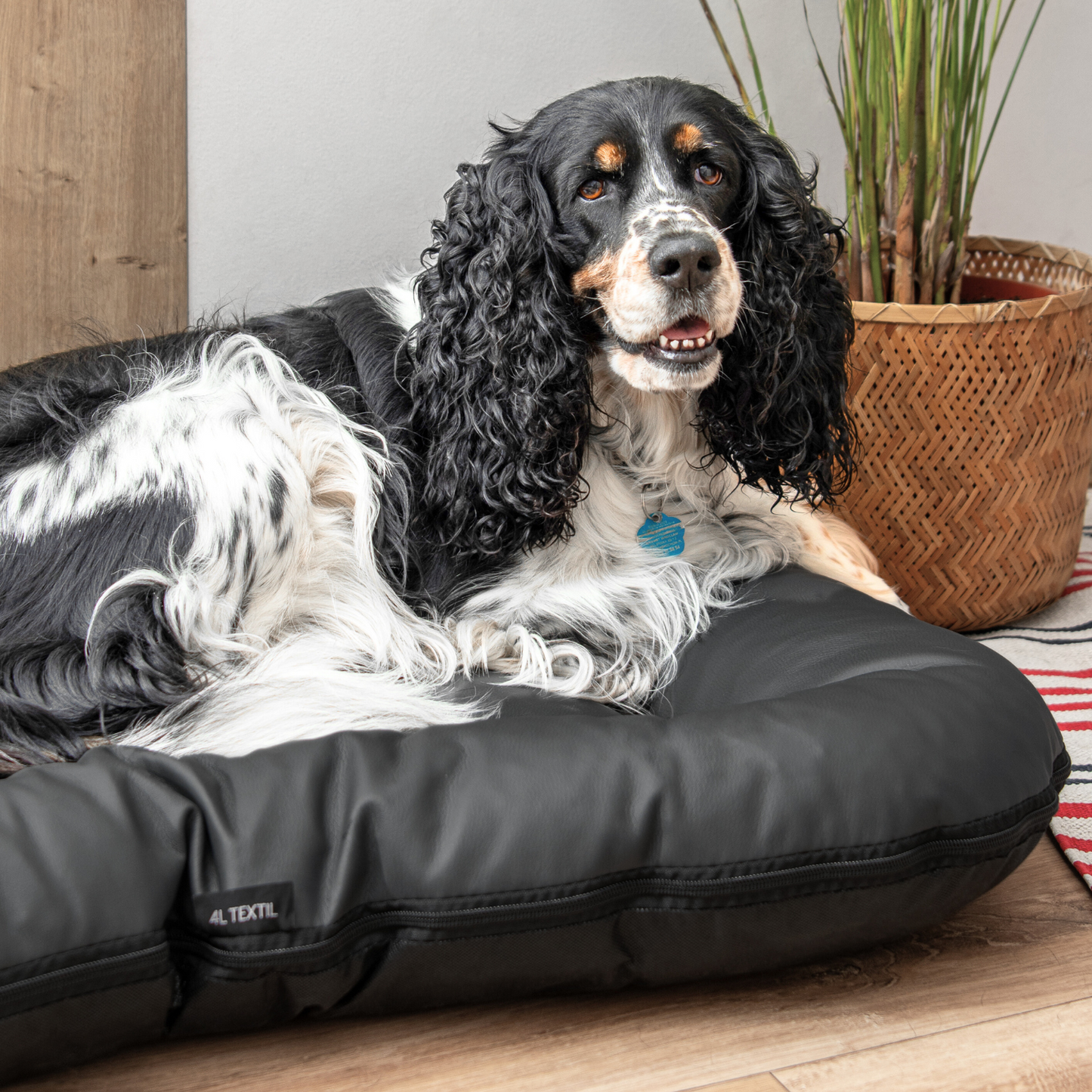 ELLA Hundematratze aus Kunstleder